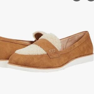 Life Stride Tan and Cream Loafers